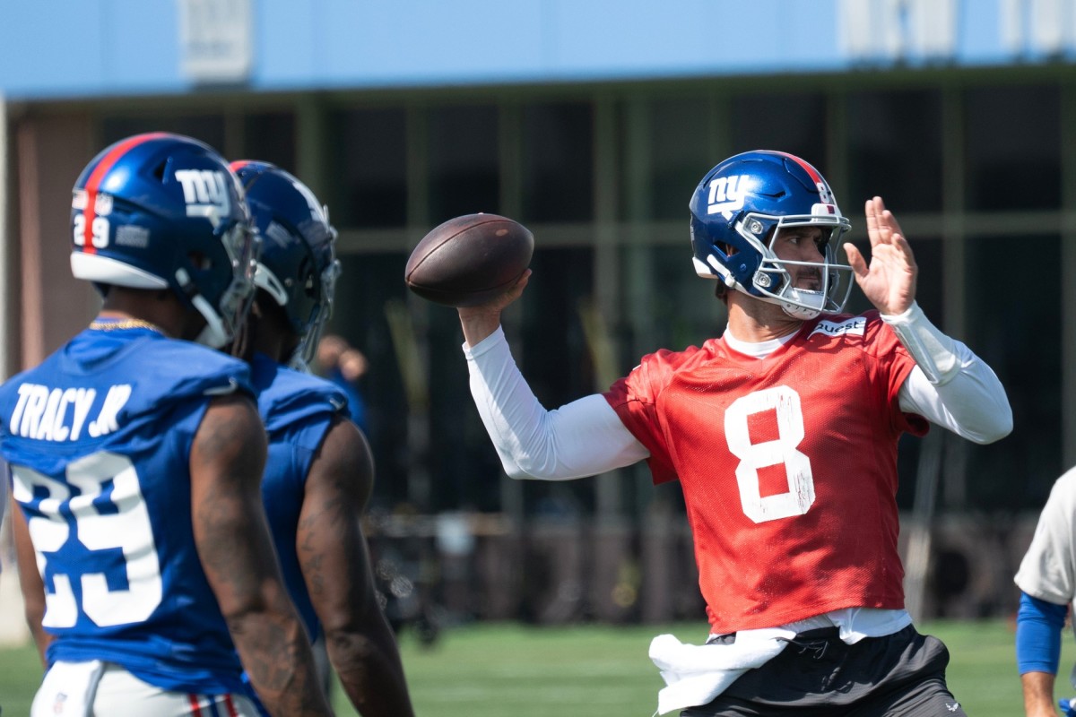 DANIEL JONES MINICAMP DRILLS