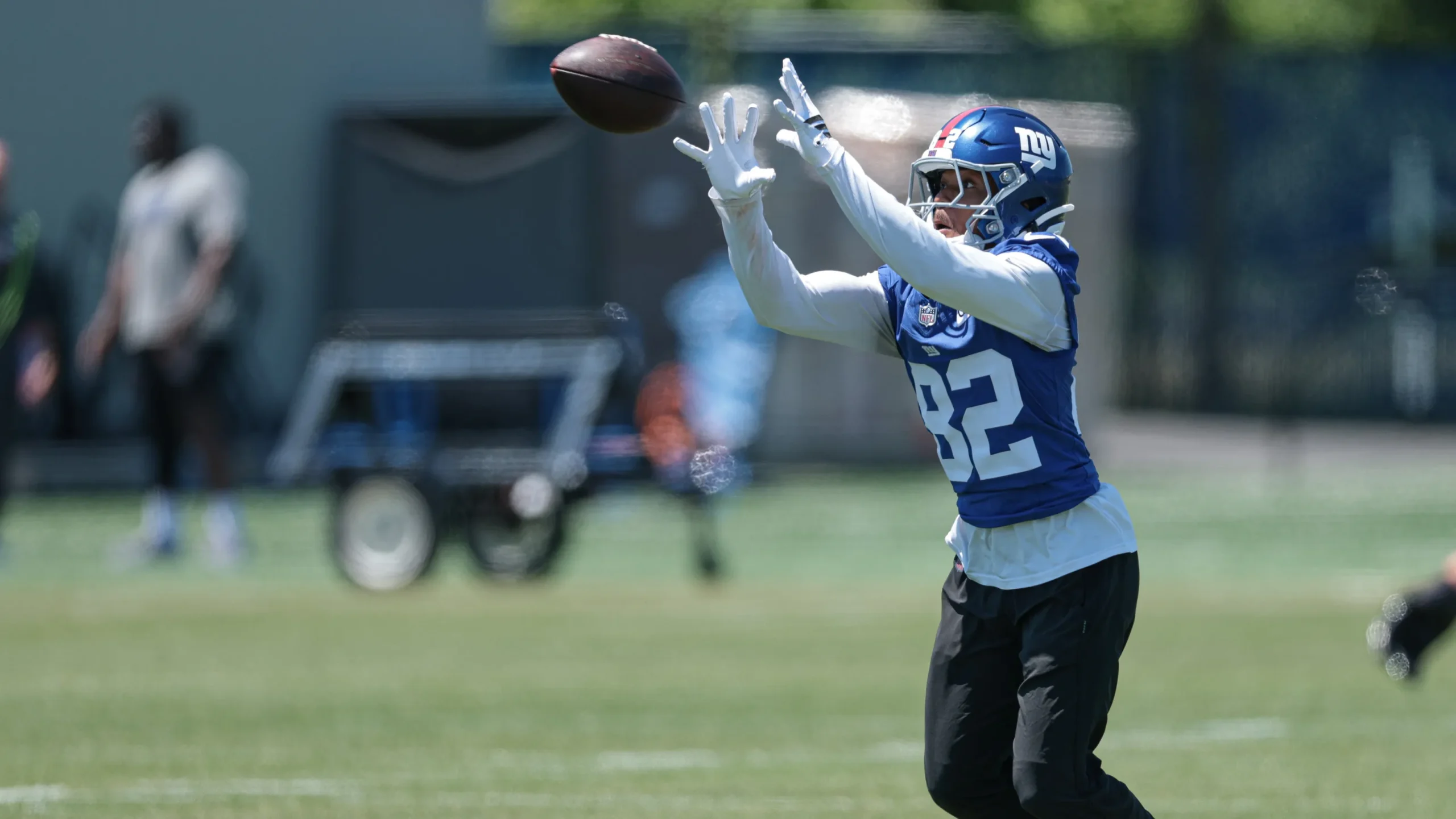 Giants WR Calvin Austin III Carted Off