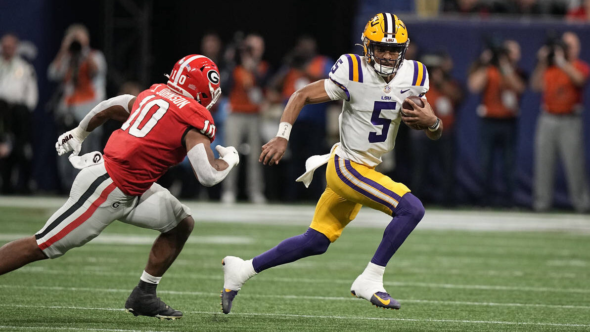 Jayden Daniels Sends Cease and Desist to LSU