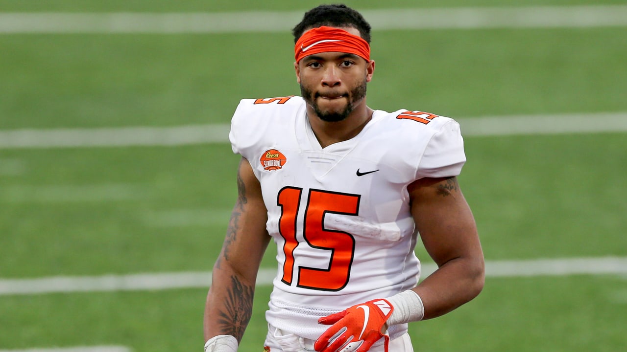 Eagles Announce 6 Roster Moves, Place Elijah Mitchell on IR