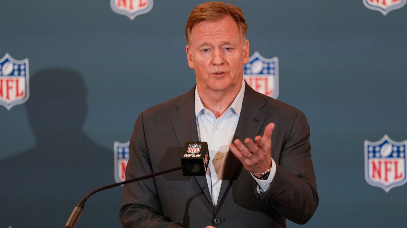 Roger Goodell Signs 4-Year Extension