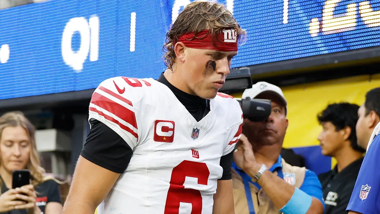 Giants QB Jaxson Dart Could Miss Rest of Season