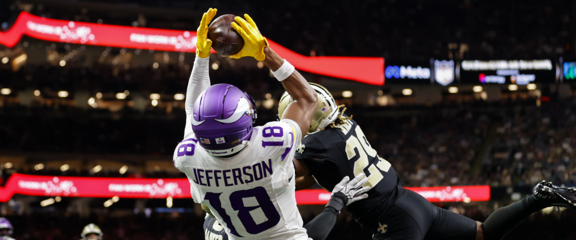 Vikings overcome Saints to remain unbeaten