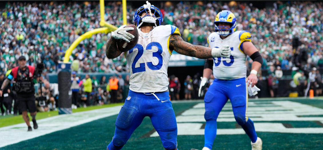 Rams’ late surge enough to overcome Eagles
