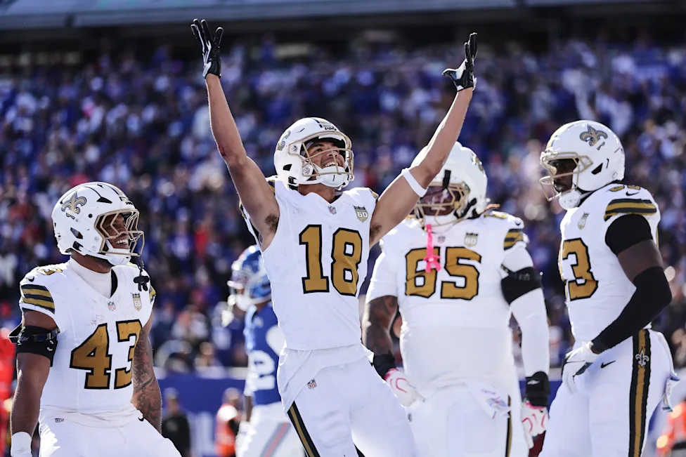 Saints do enough to survive late Giants scare